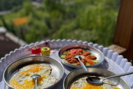 اجاره اتاق در سراوان - گلسرک - ط اول