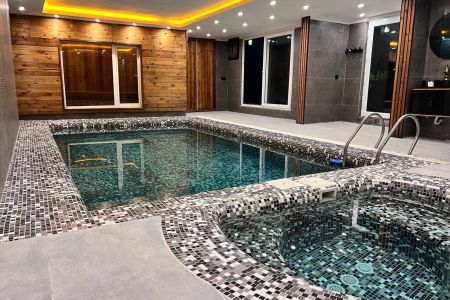 اجاره ویلا استخردار در رودهن - مهرآباد