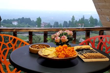 اجاره کلبه سوئیسی در نشتارود - کوتی بازار