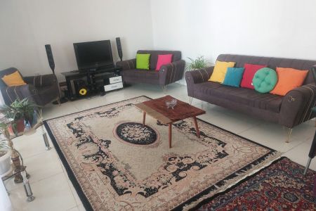 اجاره ویلا استخردار در چهارباغ - ملک آباد