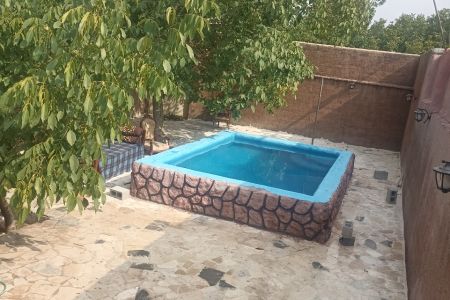 اجاره ویلا استخردار در باغ بهادران - کته شور