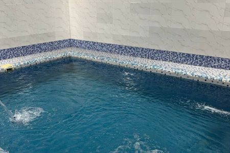 کلبه سوئیسی استخردار در کلاردشت - پی قلعه