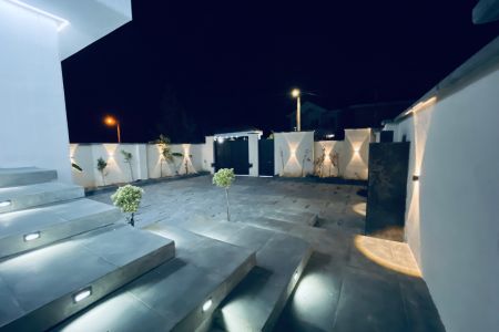 ویلا استخردار در کلارآباد - یالبندان - ۵ خوابه