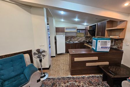 ویلا با ویو دریاچه در چادگان - دهکده زاینده رود
