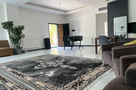 اجاره ویلا استخردار در ملارد - لم آباد