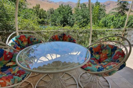 اجاره خانه ویلایی در ساوجبلاغ - جاده برغان
