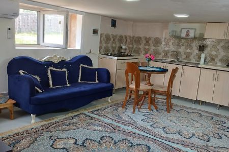 سوئیت جنگلی در زیارتگاه سیاهکل - همکف