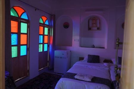 رزرو بوم گردی در شیراز - نارنج