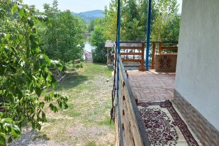 سوئیت با دریاچه اختصاصی در ساری - واردمحله - ط۲
