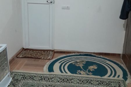 رزرو سوئیت در روستا چشام مهدی شهر - اتاق همکف