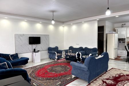 ویلا استخردار در چهارباغ - شهرک زعفرانیه