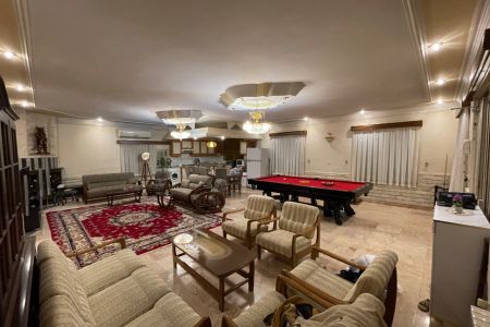 اجاره ویلا استخردار در چهارباغ