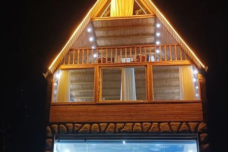 کلبه سوئیسی استخردار در بابلکنار - امیرکلا