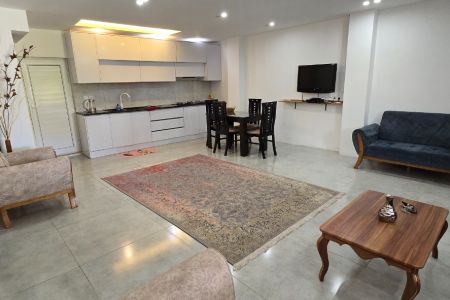 خانه ویلایی با جکوزی در انزلی - شانگهای پرده