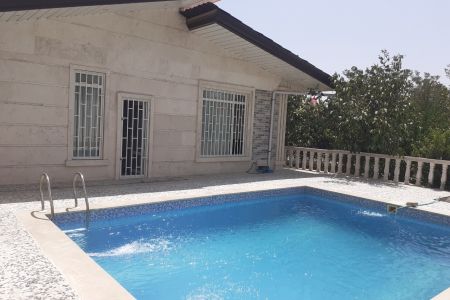 اجاره ویلا استخردار در چهارباغ