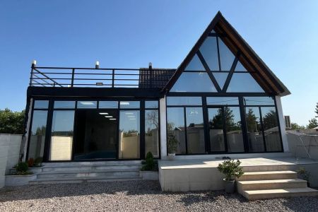 اجاره کلبه استخردار در بندرانزلی