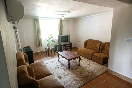 اجاره خانه حیاط دار در شیرود - رشیدیه