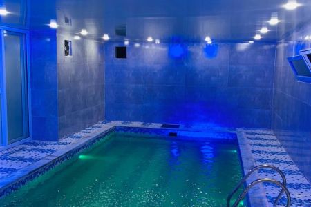 اجاره ویلای استخردار در نور - رستم رود