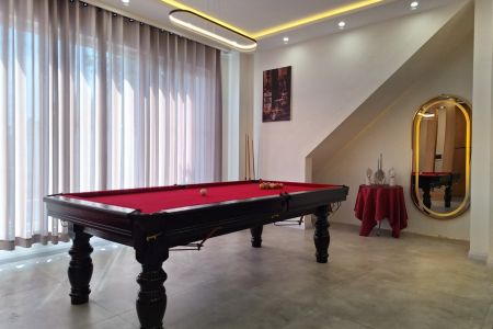 اجاره ویلا استخردار در چهارباغ - سنقرآباد