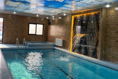 اجاره کلبه سوئیسی استخردار در بندرانزلی