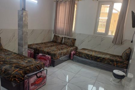 رزرو مهمانپذیر در قم - ۵ تخته