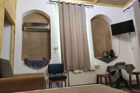 رزرو اقامتگاه بوم گردی در مهریز یزد - سه تخته VIP
