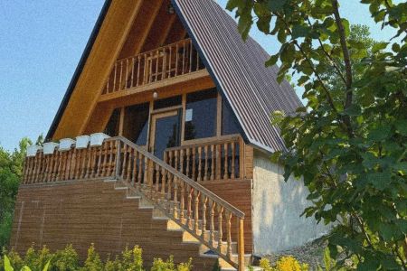 کلبه سوئیسی جکوزی دار در بابلکنار - هلیخال