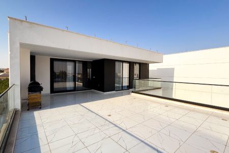 اجاره ویلا استخردار در چهارباغ - زکی آباد
