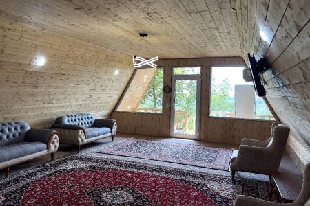 اجاره کلبه سوئیسی در سراوان - گلسرک