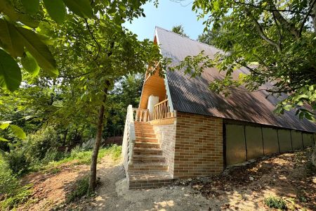 اجاره کلبه سوئیسی در سراوان - گلسرک