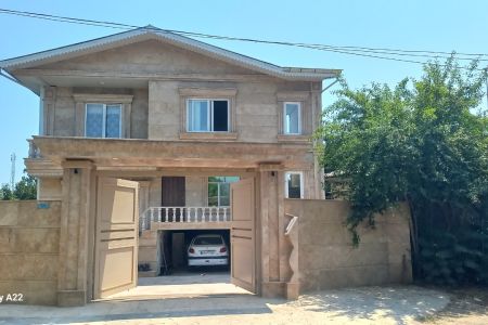 اجاره خانه حیاط دار در تالش - کریم محله - همکف