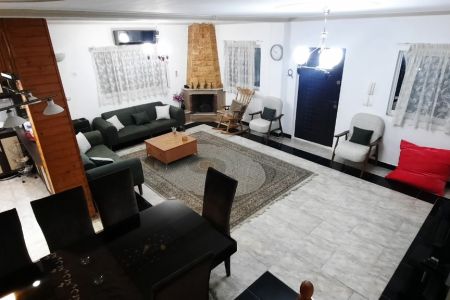 اجاره ویلا با استخر آبگرم در نور - سلیاکتی