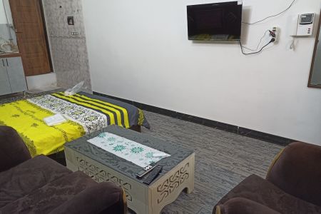 اجاره سوئیت بدون اتاق در محمودآباد - همکف