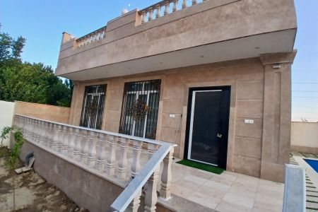 اجاره ویلا استخردار در چهارباغ - رامجین