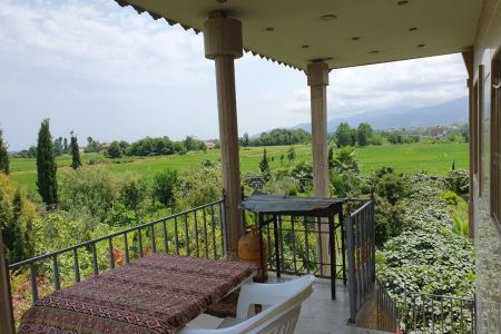 اجاره خانه حیاط دار در کلاچای - جاده املش