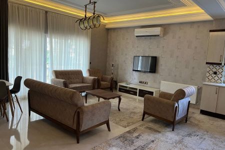 اجاره ویلا دو طبقه با تراس در تنکابن - هراتبر