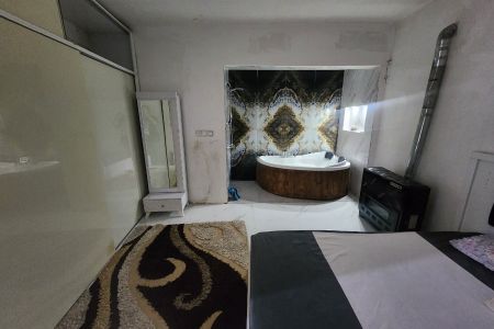 ویلا با استخر آبگرم در چهارباغ - اغلان تپه