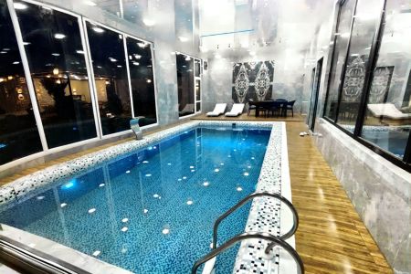 اجاره ویلا استخردار در چهارباغ - رامجین