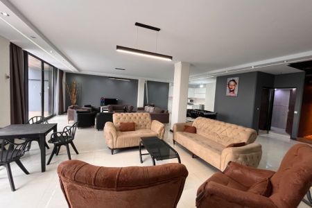 اجاره ویلا استخردار در رودهن