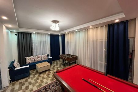 ویلا استخردار در چهارباغ - ابراهیم آباد