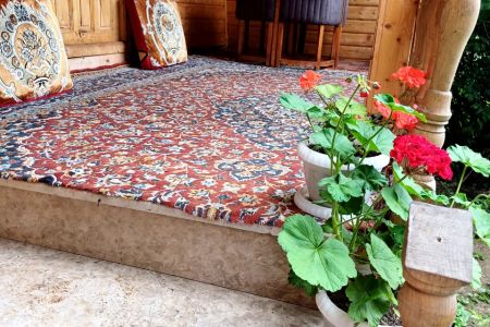کلبه چوبی در جاده اسالم به خلخال - گیجاو