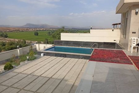 خانه ویلایی استخردار نزدیک باغ بهادران - فردیس