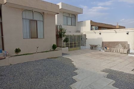خانه ویلایی استخردار نزدیک باغ بهادران - فردیس
