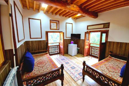 سوئیت سنتی با پنجره قدی ماسوله - ط ۳ - کرنر
