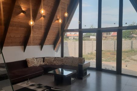 کلبه سوئیسی در فومن - روستای گشت