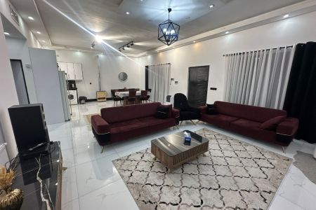 اجاره ویلا استخردار در ساوجبلاغ - عباس آباد