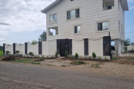 اجاره خانه بالکن دار در واجارگاه - بیجارپشته