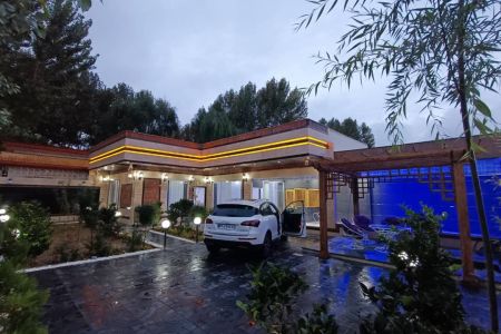 ویلا استخردار در چهارباغ - سنقرآباد