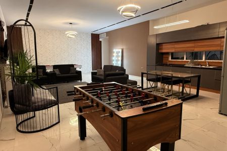 ویلا استخردار در چهارباغ - آغچه حصار