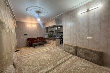 Renting a furnished suite in Kashan - below the ground floor